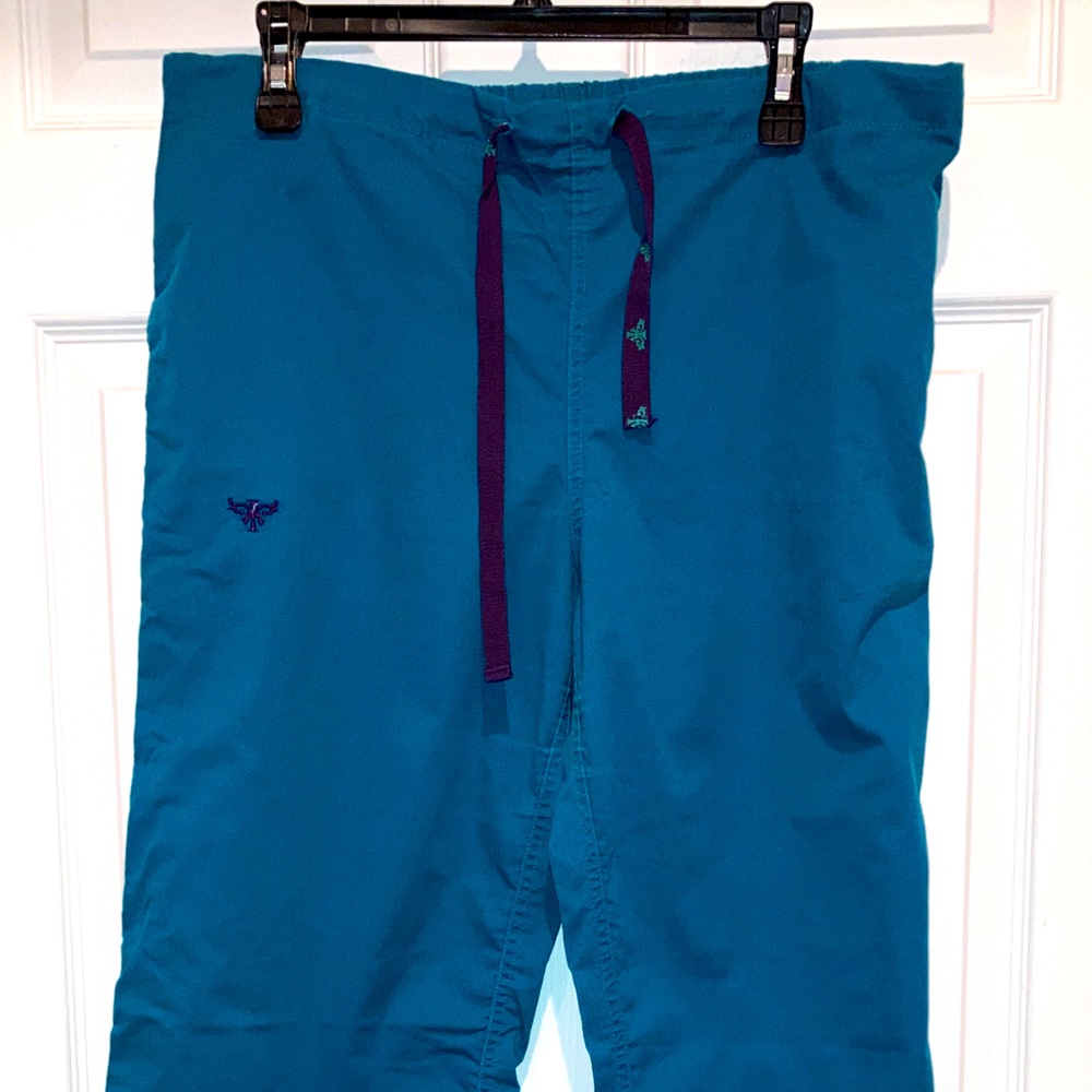 Large Turquoise Med Couture Scrubs